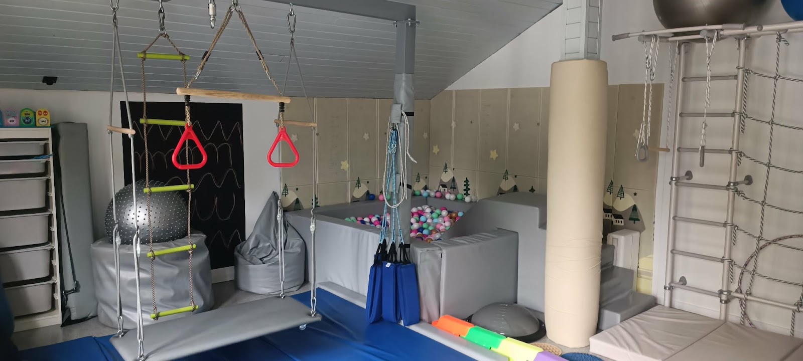Akcesoria do równowagi — terapia SI Kraków
